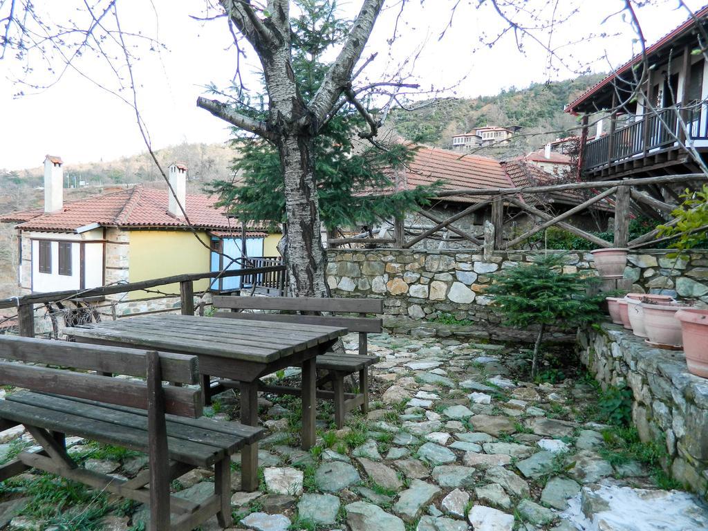 Guesthouse Klearchos Palaios Panteleimonas Exterior photo